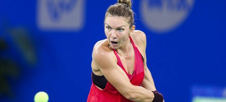 Simona Halep va juca finala turneului demonstrativ din Thailanda