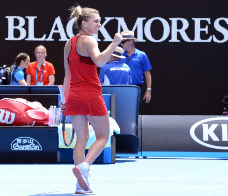 Simona Halep s-a calificat dramatic în optimile turneului Australian Open, după cel mai lung meci din cariera sa