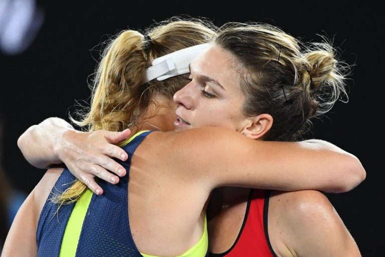 Jos pălăria! Simona Halep pierde dramatic finala de la Australian Open, după o luptă până la ultima picătură de sudoare