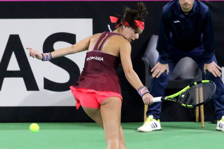 Sorana Cîrstea a fost învinsă fără drept de apel de Garbine Muguruza, în optimi la Doha