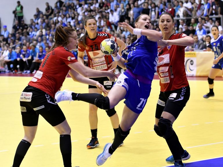 Calificare istorică pentru SCM Craiova în finala Cupei EHF