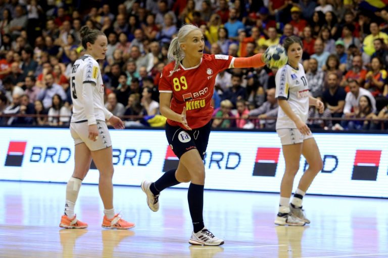 România merge la Europenele de handbal feminin din Franța