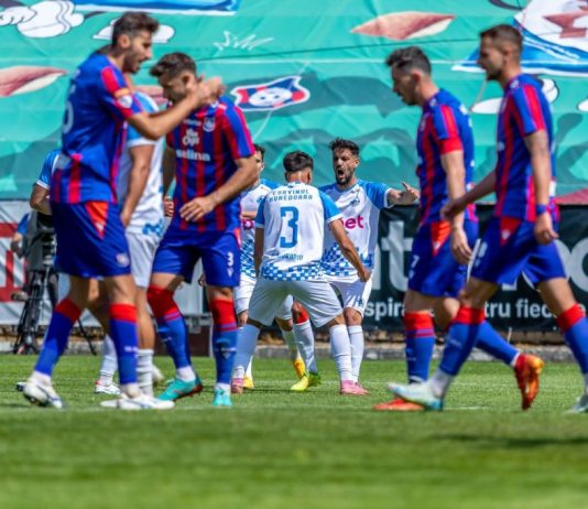 FOTO: Facebook @fccorvinul1921