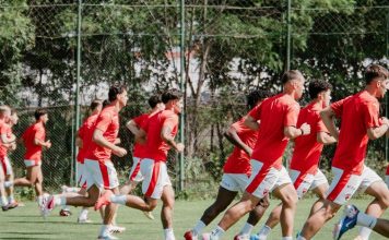 Lotul deplasat de Dinamo în cantonamentul din Polonia FOTO: Facebook @Dinamo